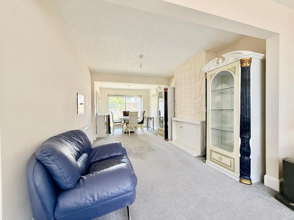 Runley Road, Luton, LU1 photo 4