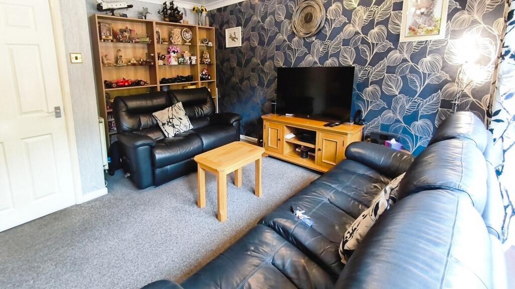 Fountain Close, Longbridge, Birmingham - View 6