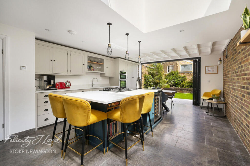 Main image of property: Oldfield Road, London