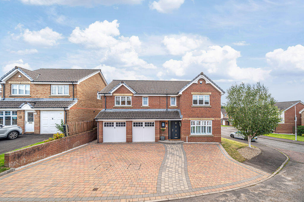 Main image of property: Michael Nairn Grove, Kirkcaldy