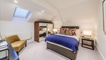Apartment in London - More