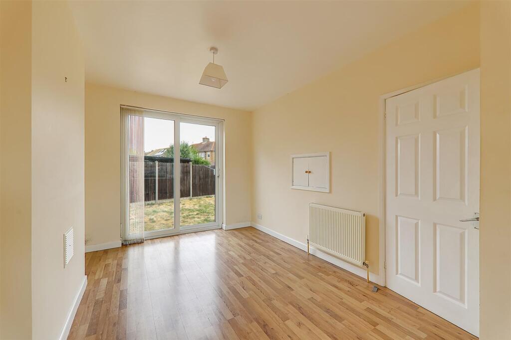 House in Brighton - View 5