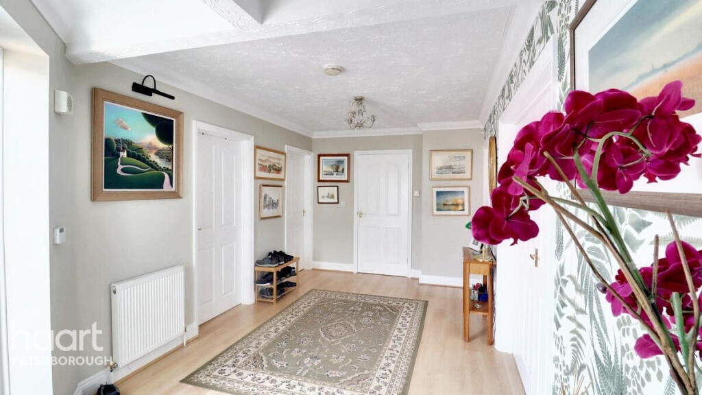 Tudor Close, Whittlesey photo 2