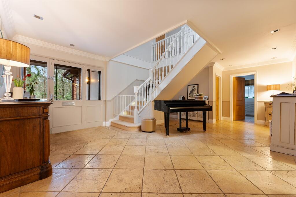 5 bed detached - Broadstone image 3