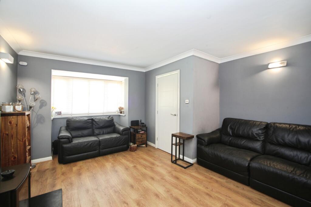 House in Newport, Magor with Undy - More