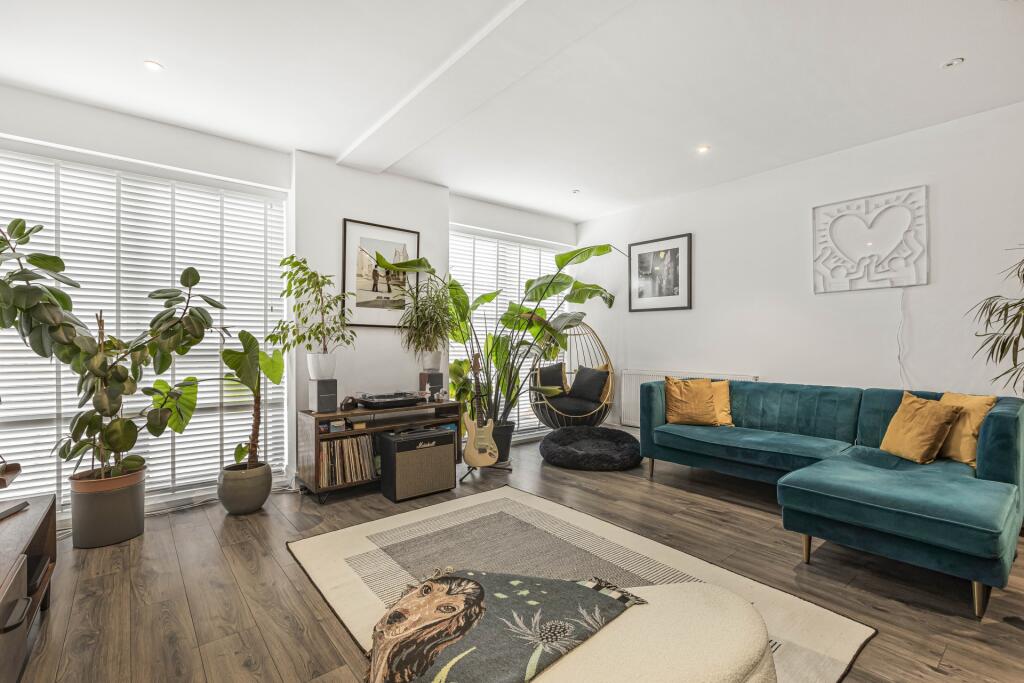 Main image of property: Glebe Road, Hackney, E8