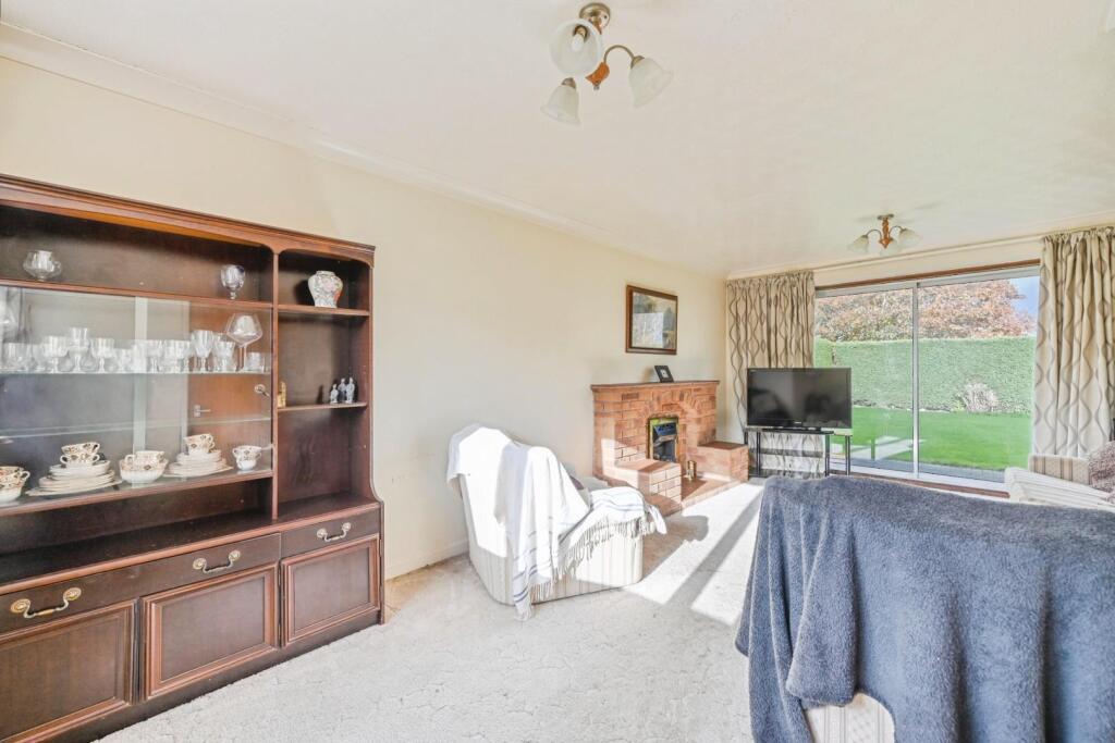 Additional image 5 of Greenacre Close, Tamworth