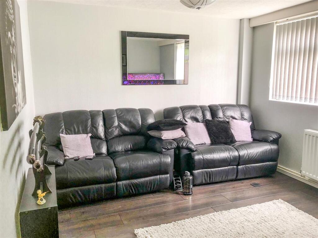 Additional image 3 of Easterton Croft, Birmingham