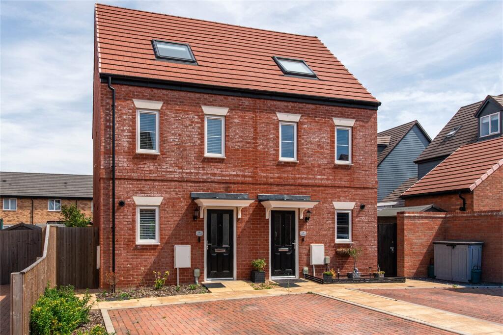 Main image of property: Fritillary Avenue, Chinnor, Oxfordshire, OX39