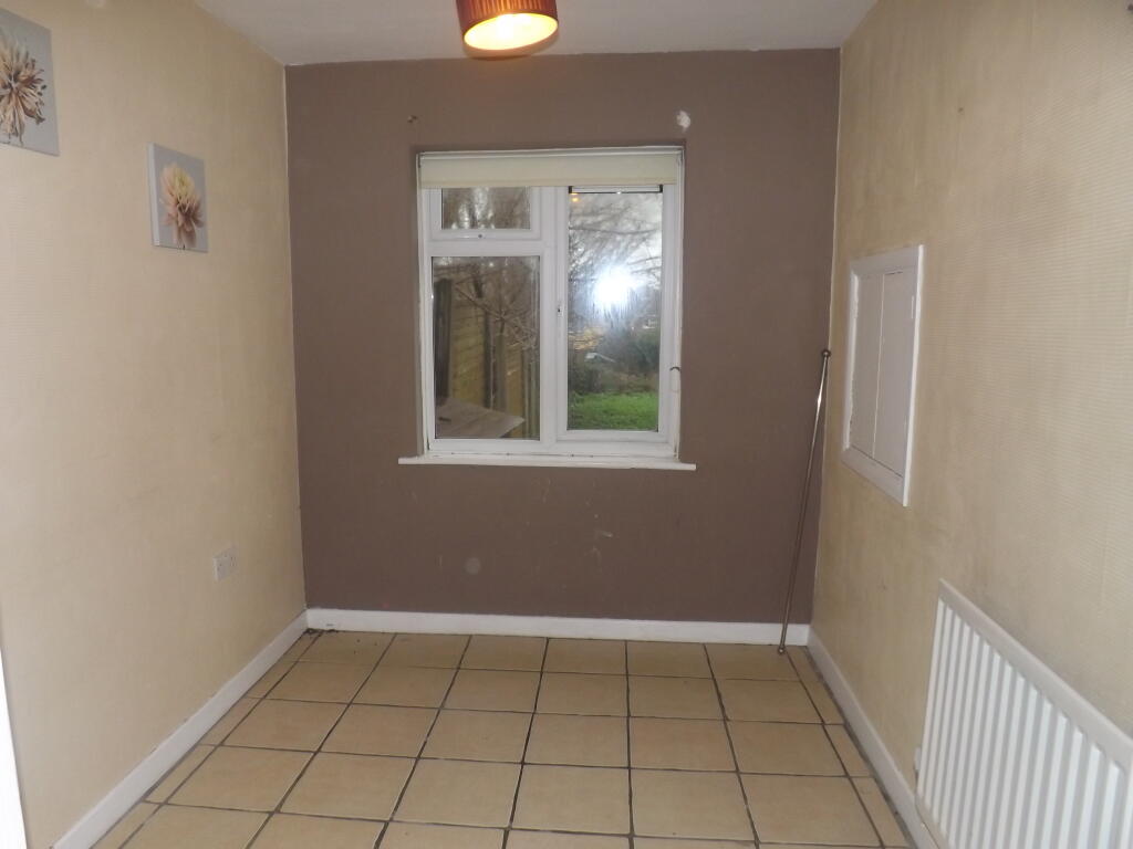 House in Wolverhampton - View 4