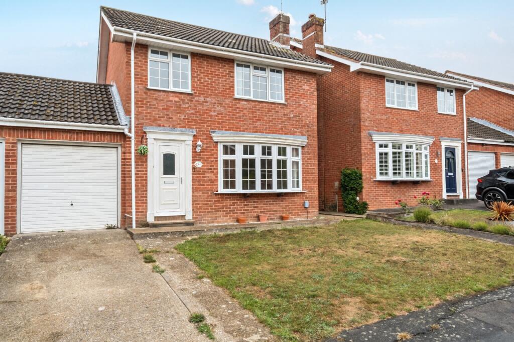 Main image of property: Royal Way, Waterlooville, Hampshire, PO7