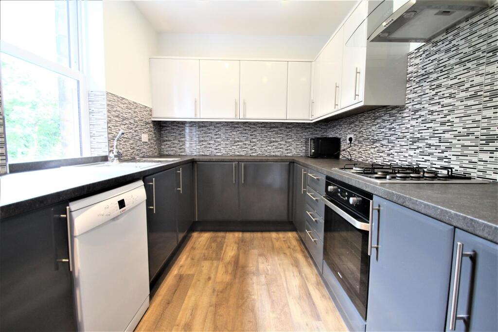 House in Leeds - View 3