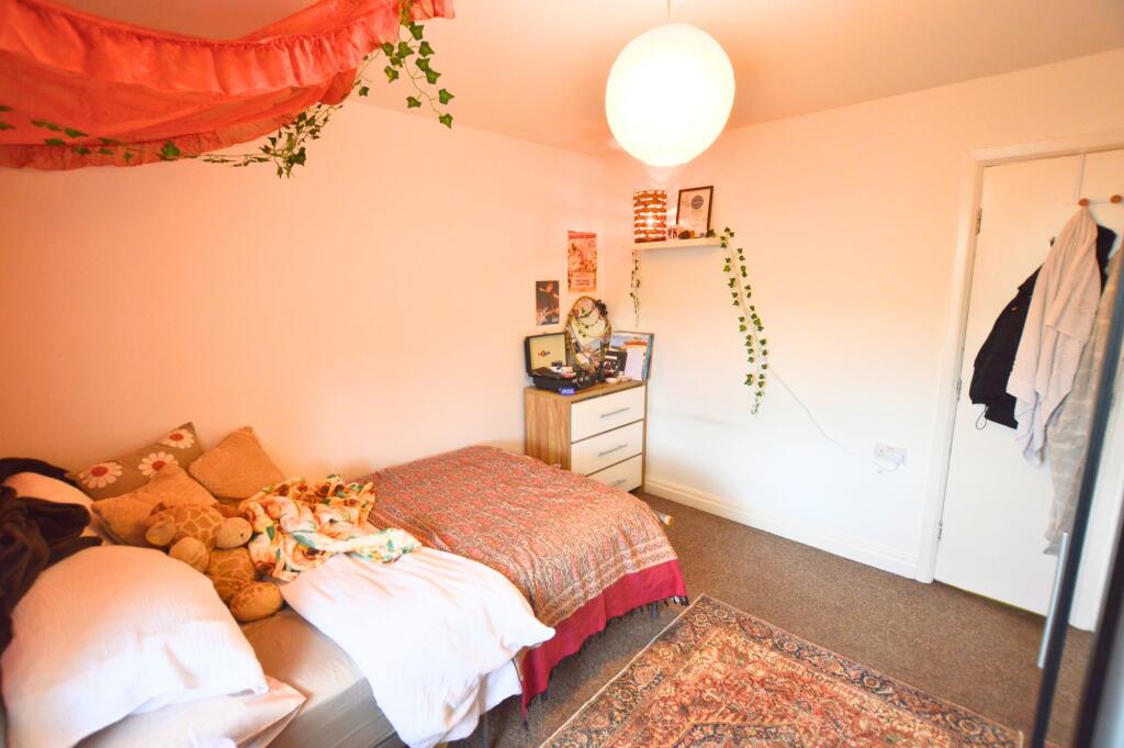 Main image of property: Hyde Park Road, Leeds, LS6