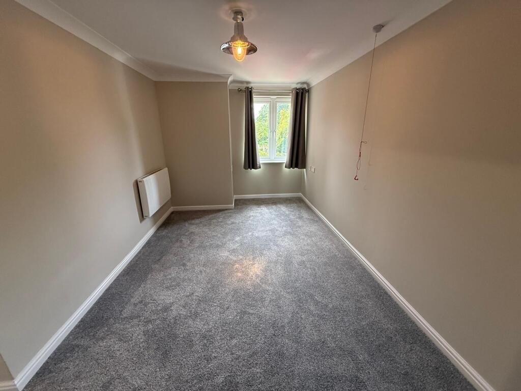 Apartment in Reading - More