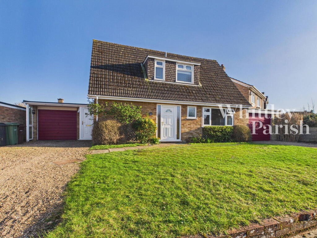 Main image of property: Knyvett Green, Ashwellthorpe, Norwich, NR16 1HA