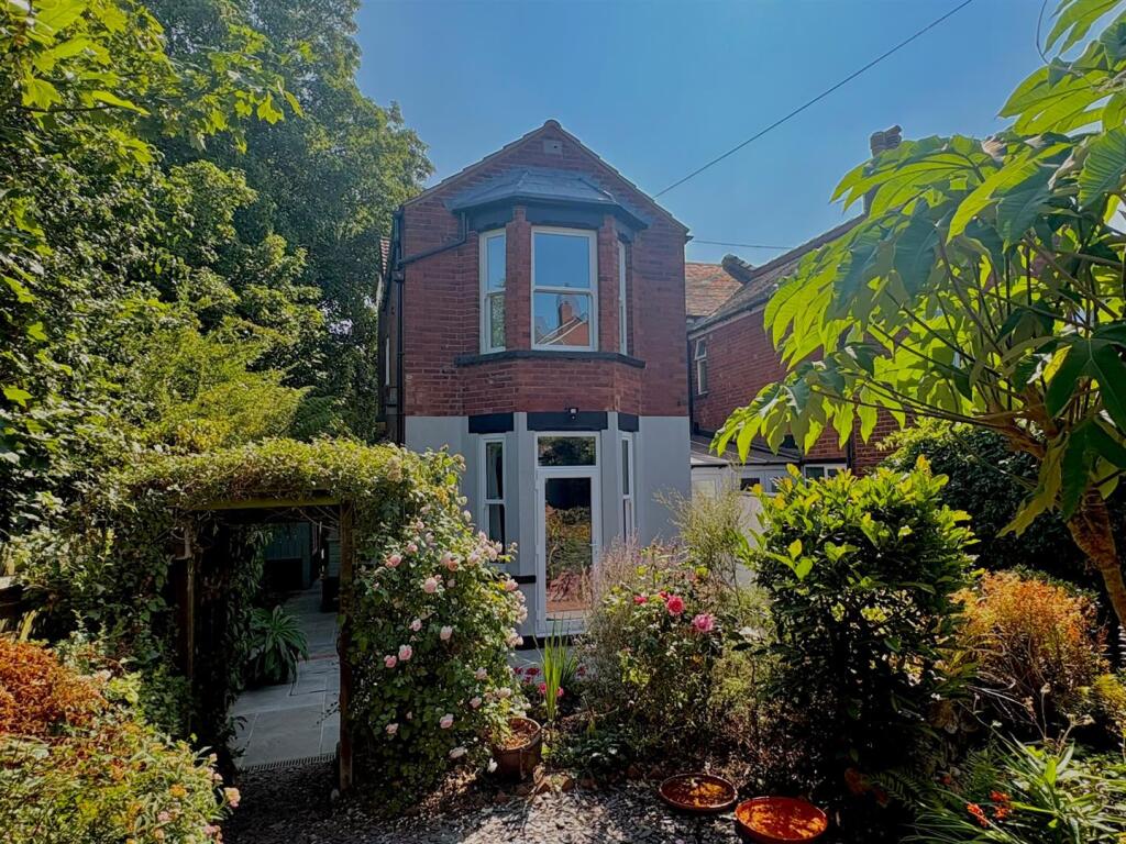 Main image of property: Abbey Road, Exeter