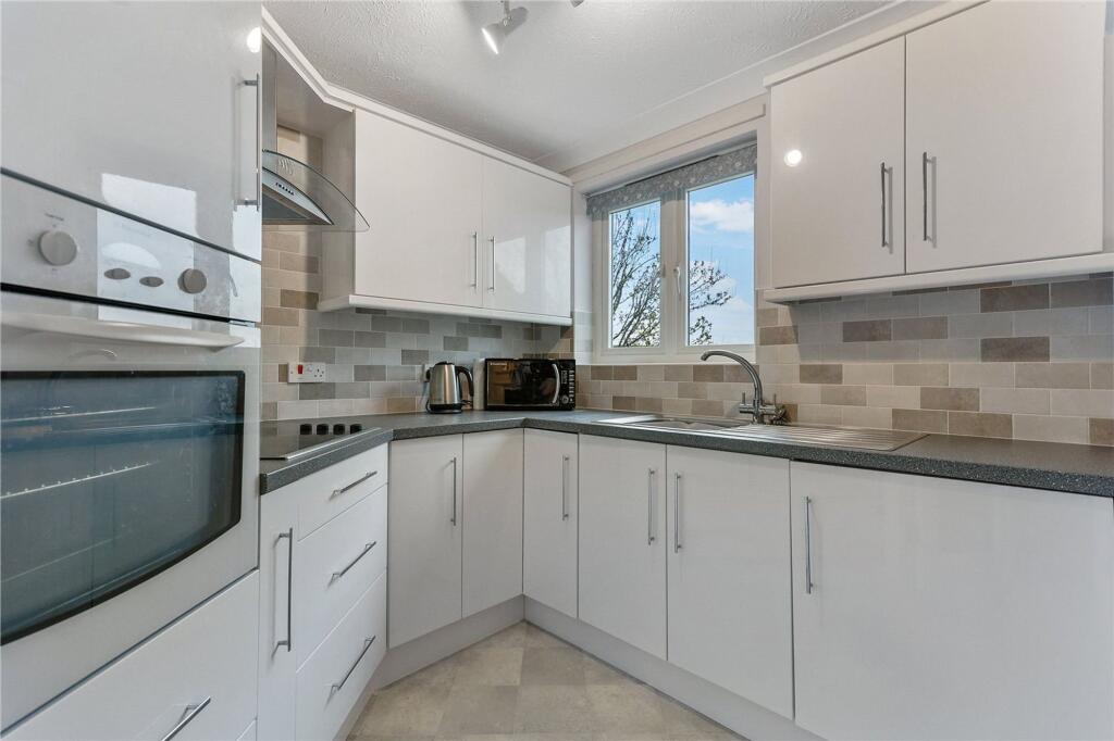 Apartment in Middlesbrough - View 2