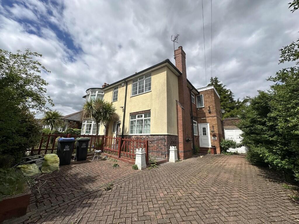 House in Mansfield, Forest Town