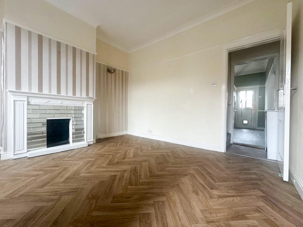 House in Stockport, Greater Manchester - View 4