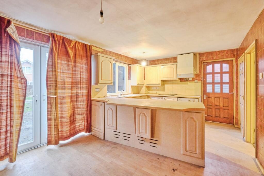 26 Beechglade, Birmingham photo 4