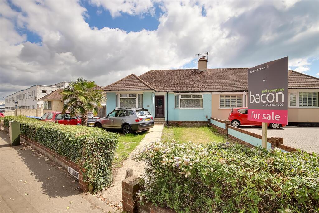 Main image of property: The Triangle, Western Road, Lancing, BN15