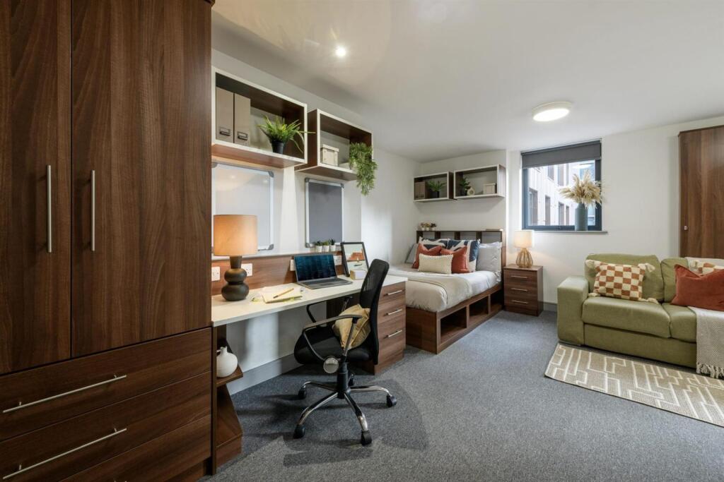 Apartment in Leeds - View 4