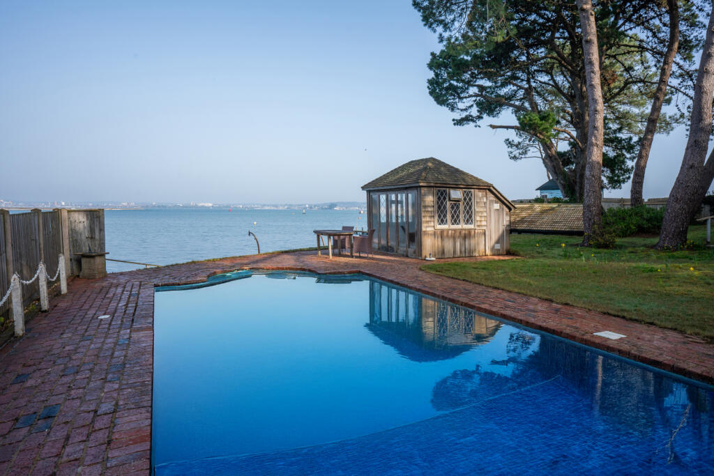 Panorama Road, Sandbanks, Poole, Dorset, BH13 photo 3