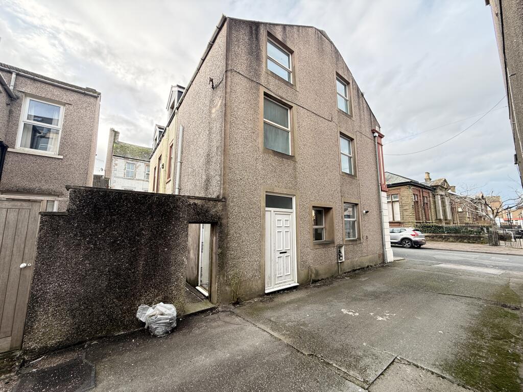 Main image of property: 1 Market Square, Cleator Moor, Cumbria CA25 5AR