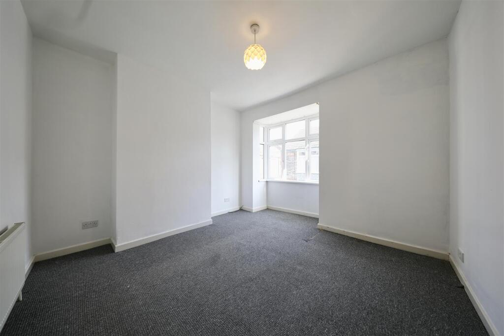 Chester Avenue, Manvers street, Hull - View 4