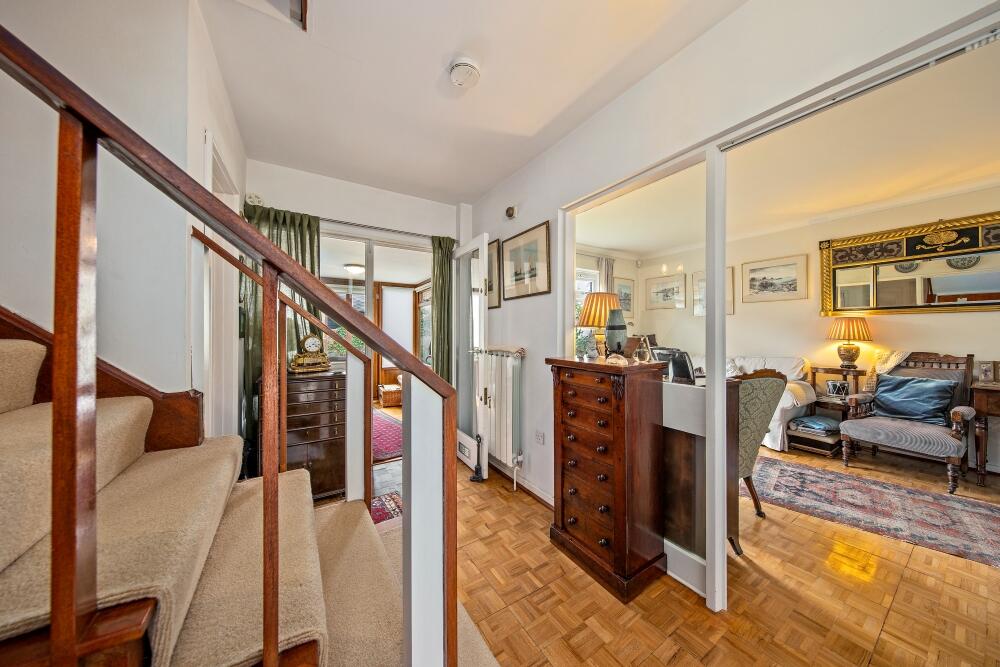 House in Twickenham - View 2