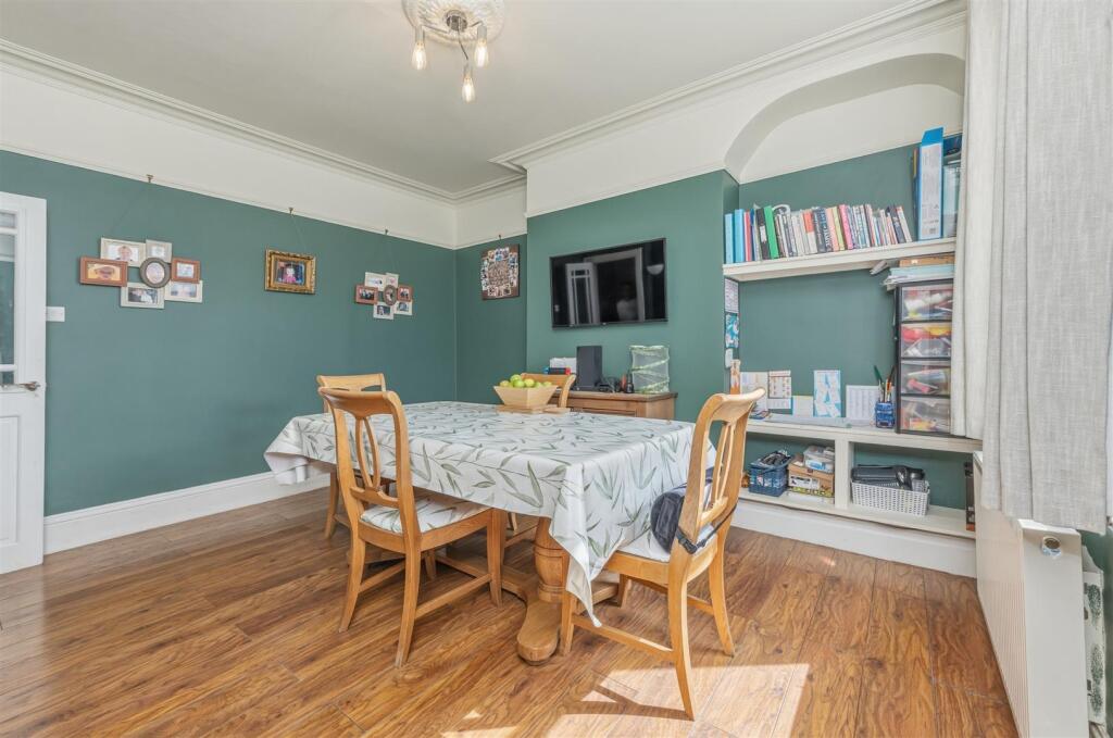 House in Calderdale, Blackley - More