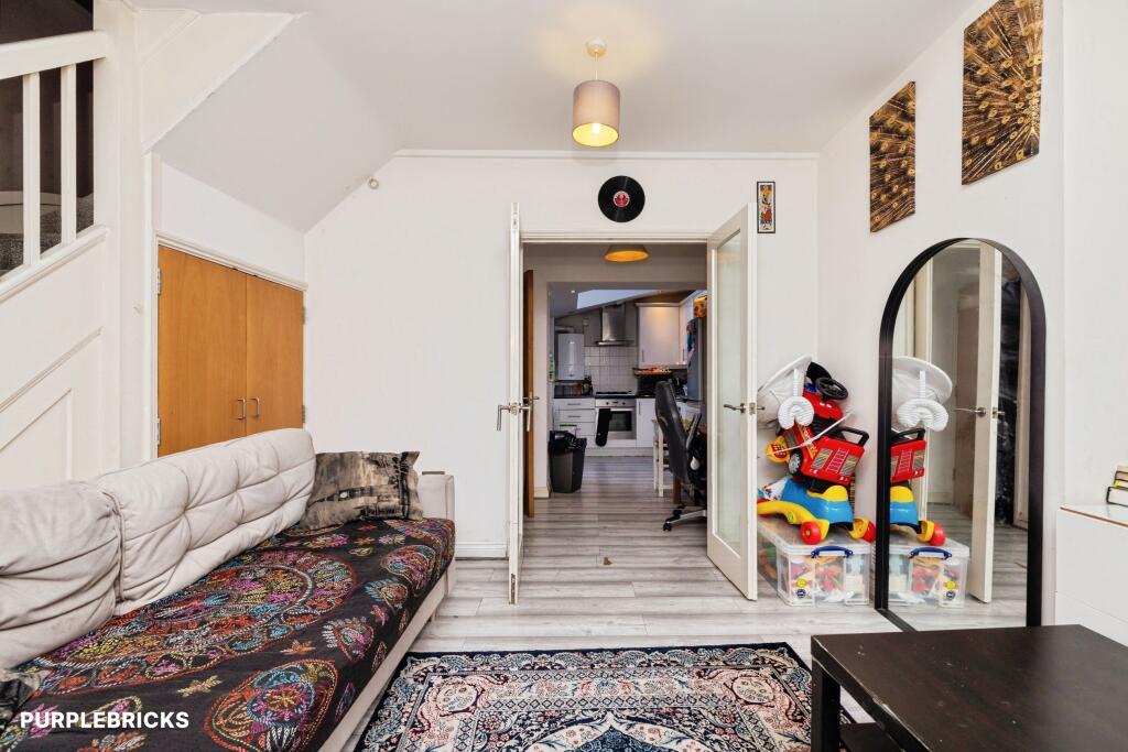 House in London - More