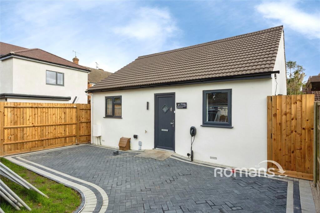 Main image of property: Field Way, Aldershot, Hampshire, GU12