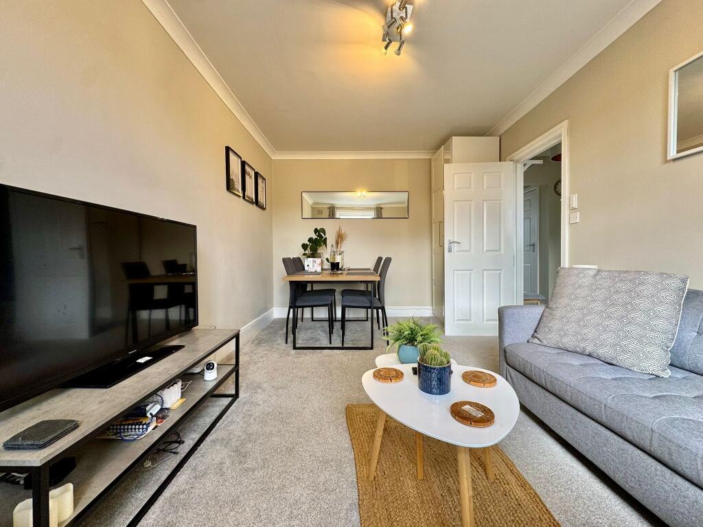 Main image of property: Poole Hill, Bournemouth, 