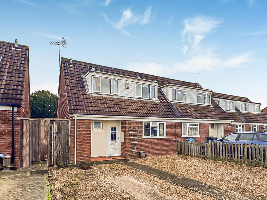 Main image of property: Fieldcourt Gardens, Quedgeley, Gloucester, GL2 4UD