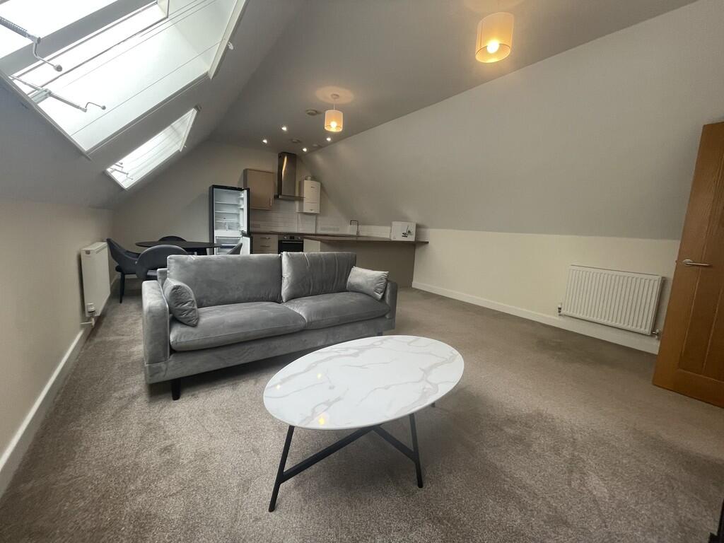 Apartment in Cambridge - View 5