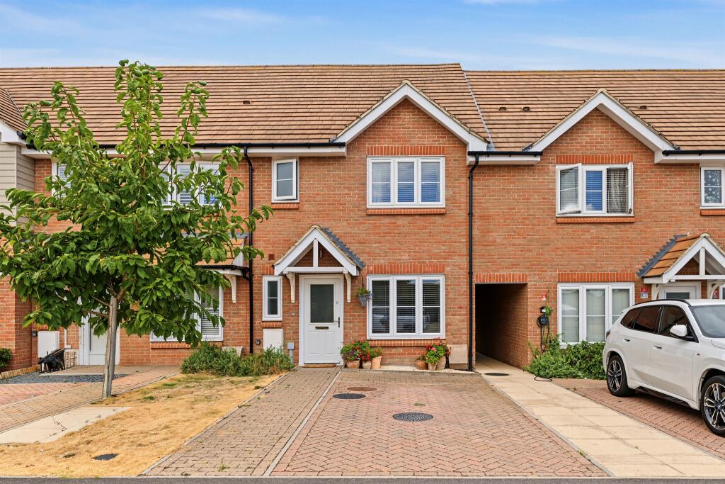 Main image of property: Icknield Gardens, Pitstone, Leighton Buzzard