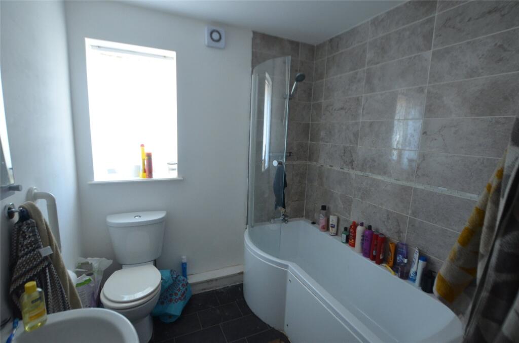 Apartment in Liverpool, Vauxhall - View 3