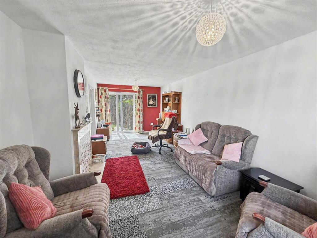 Grandison Rise, Hereford - More