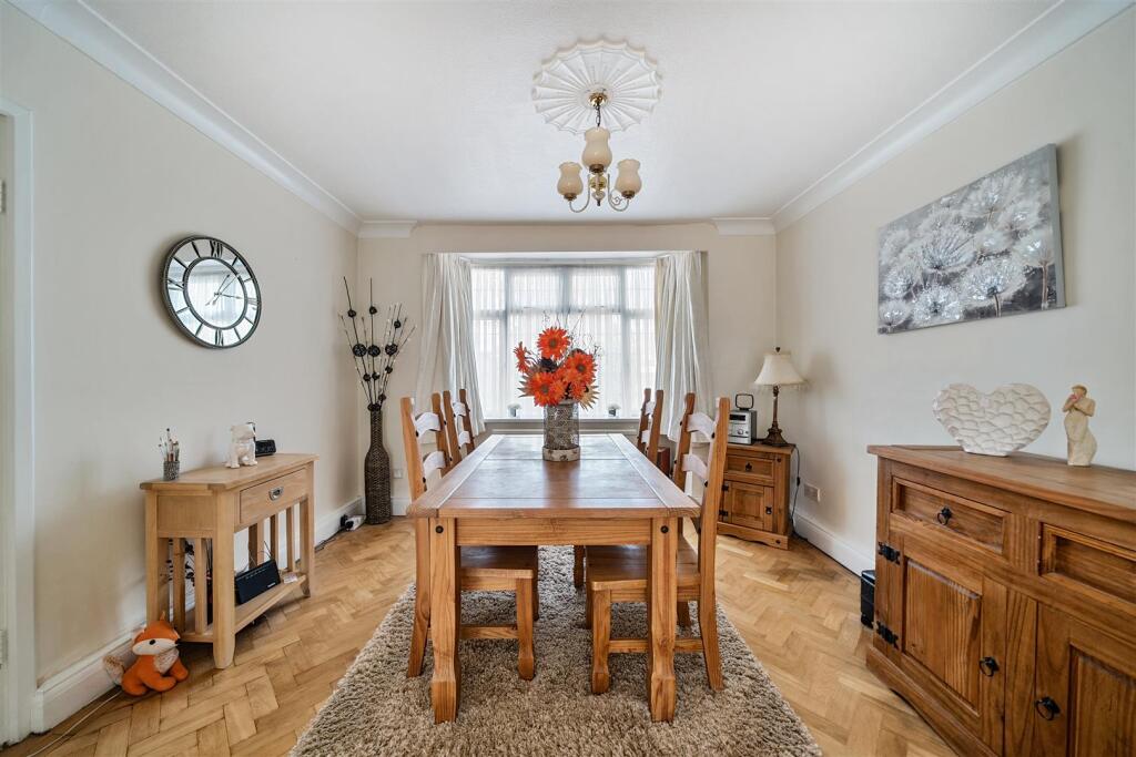 House in Harrow - View 5
