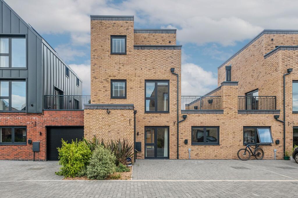 Main image of property: Pumphouse Gardens, West Bridgford, NG2