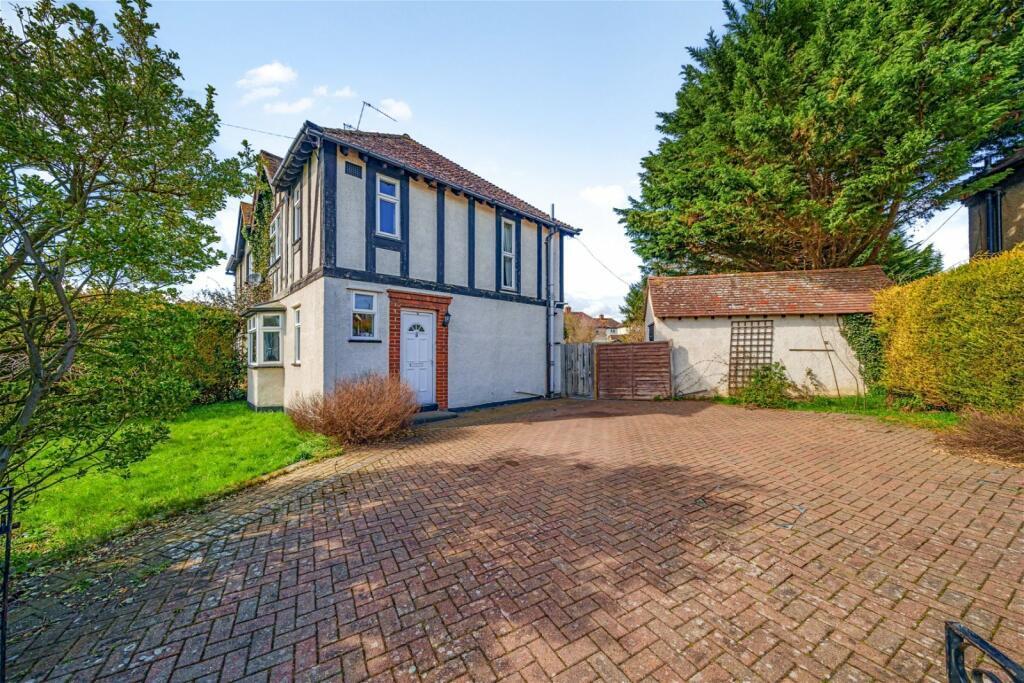 Main image of property: Tristram Road, Hitchin, SG5 0BH