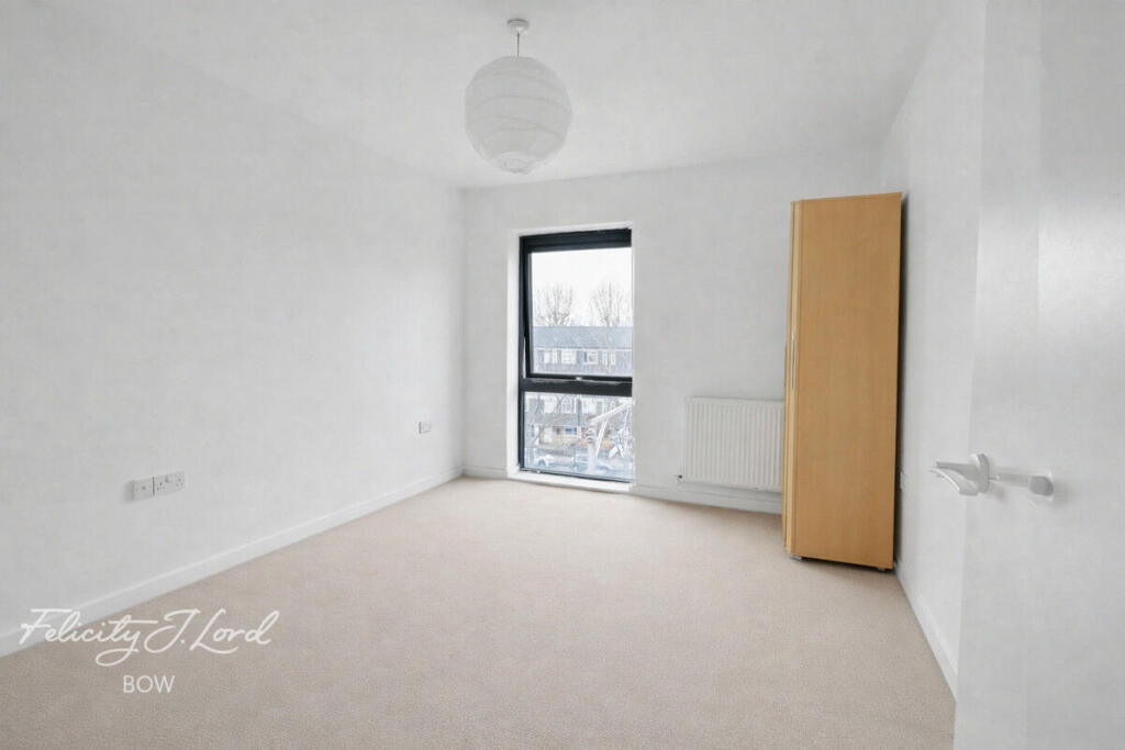 Main image of property: Windsor Court, Bow