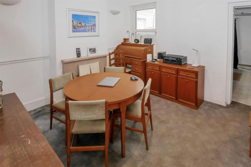 House in Arun, Wick, Littlehampton - View 3
