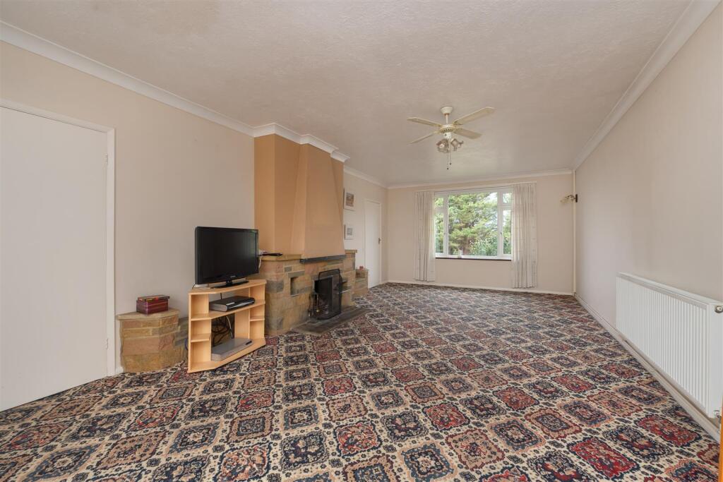 House in Thanet, Westbrook - More
