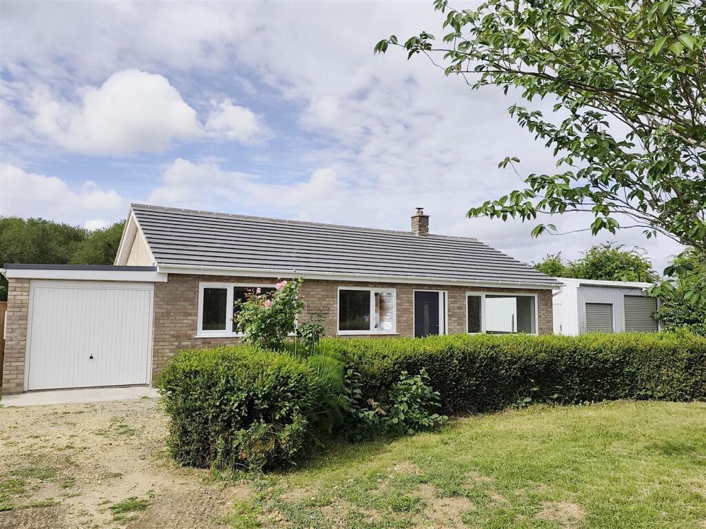 Main image of property: Whale Drove, Whaplode Drove, Spalding