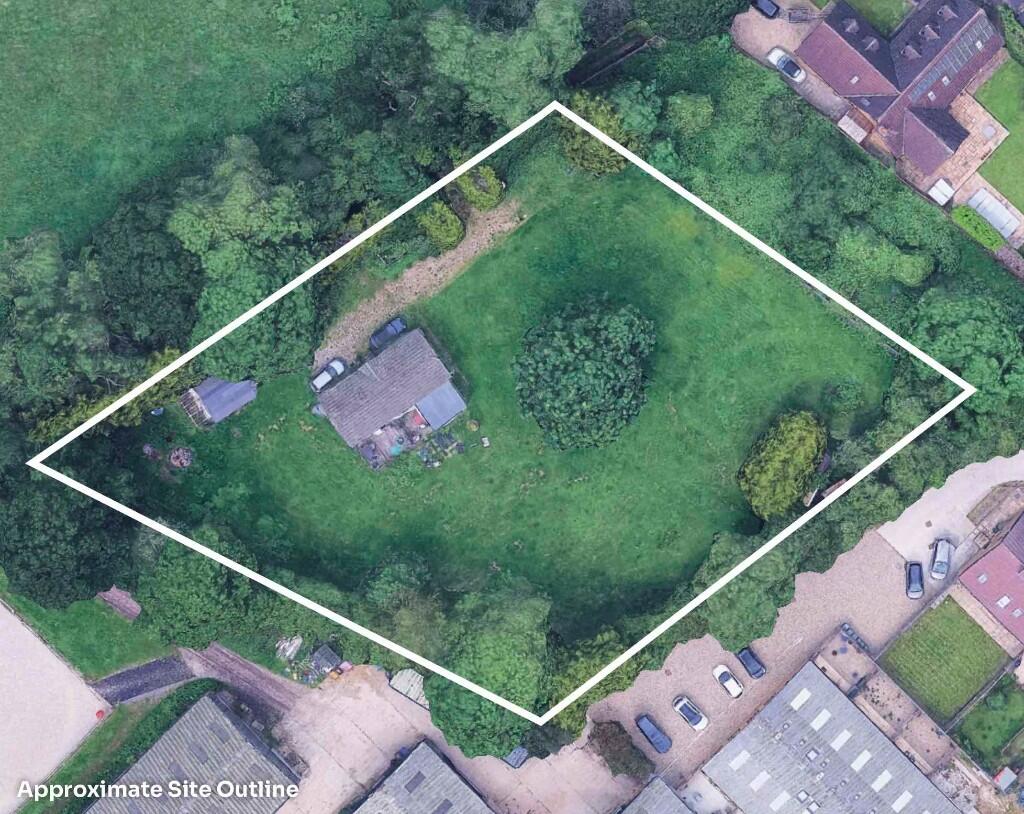 Main image of property: Ashwood, Bucks Hill, Kings Langley, Hertfordshire, WD4 9AP