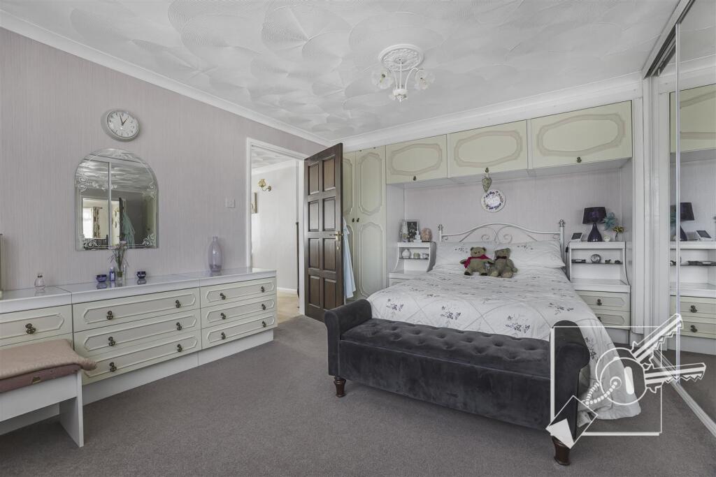 House in Gravesham, Higham - View 4
