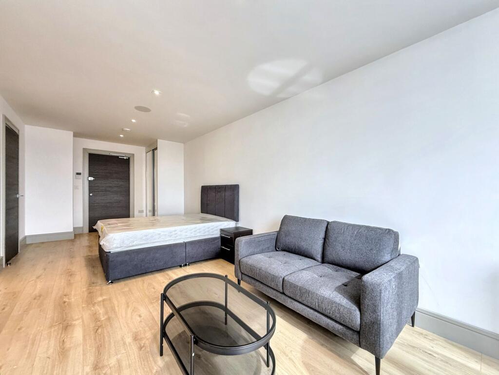 Main image of property: Mercantile House, 38 Market Square, UB8