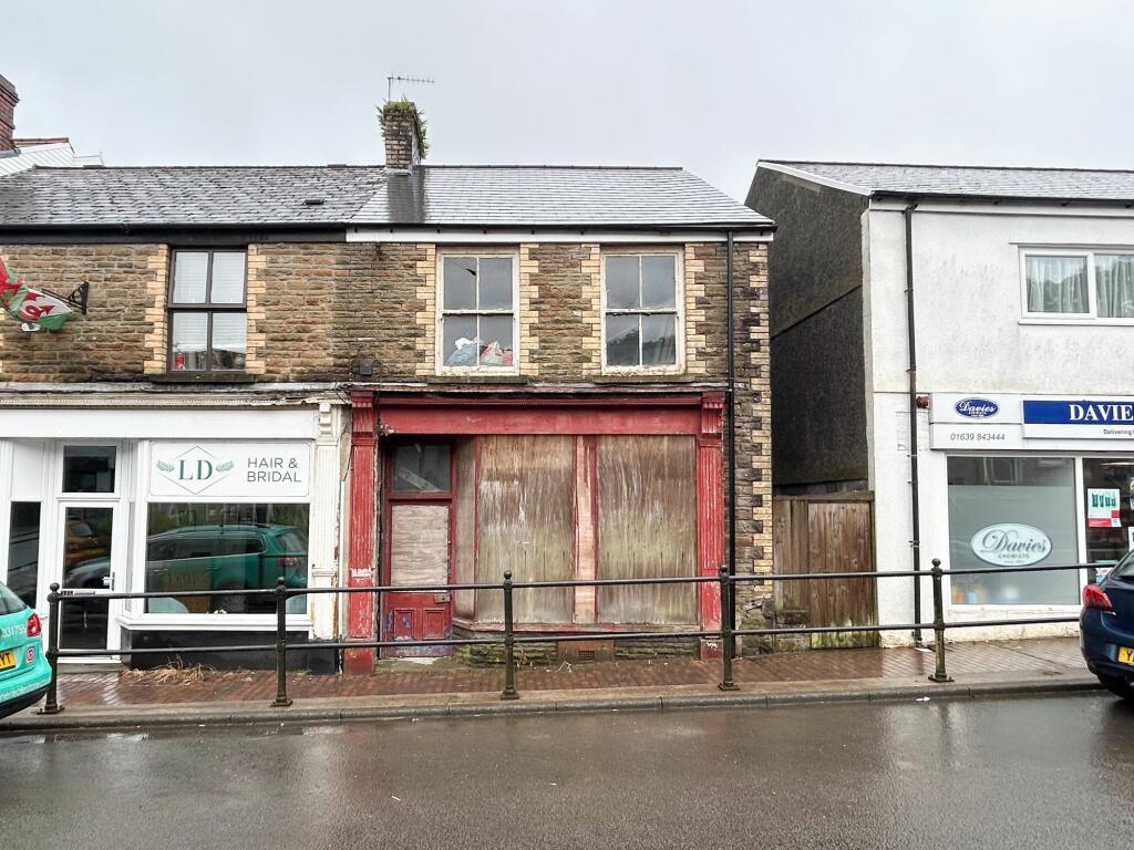 2-bed other on Wern Road, Ystalyfera, SA9, £65,000